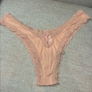 NWT Victoria’s Secret Lace Trim Panties - Brazilian - Dream Angels - Large L